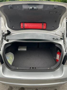 Volvo S40 | Mobile.bg    13