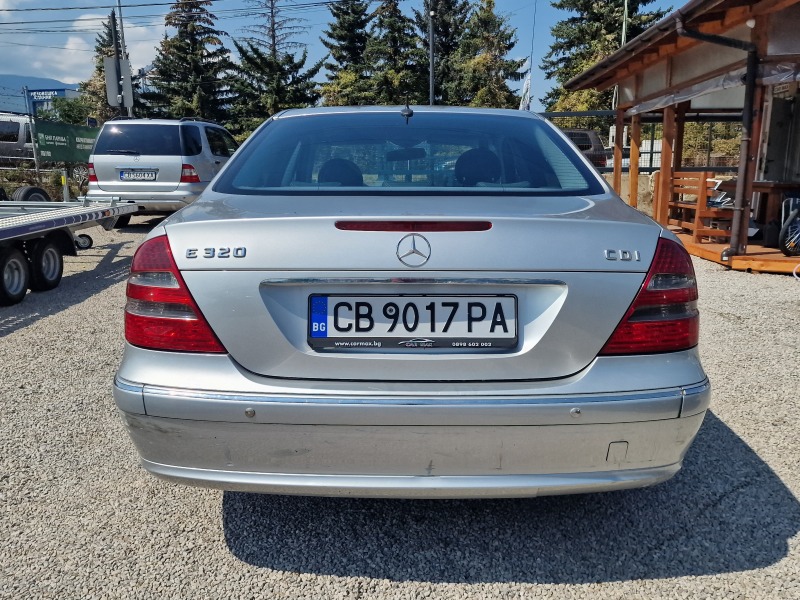 Mercedes-Benz E 320 CDi/Авт./Лизинг, снимка 16 - Автомобили и джипове - 45857129