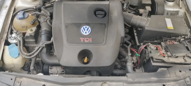 VW Golf 1.9tdi, 150ps 4x4, снимка 11 - Автомобили и джипове - 47567818