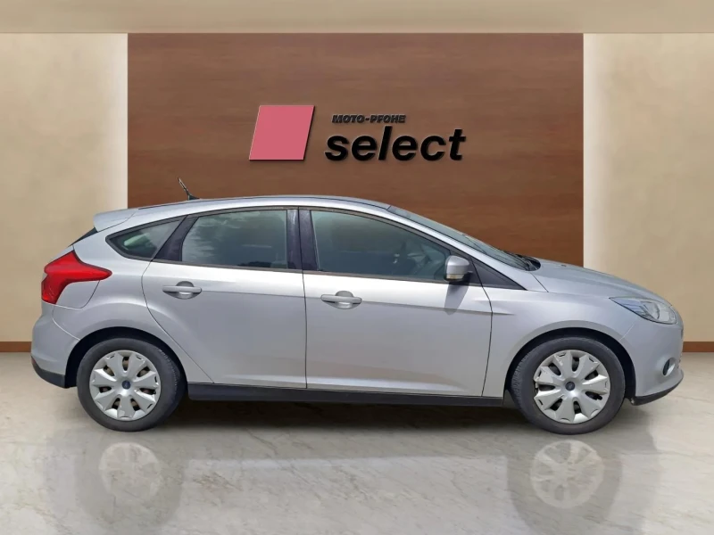 Ford Focus 1.0 Ecoboost, снимка 4 - Автомобили и джипове - 47456067