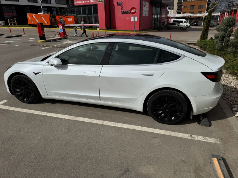 Tesla Model 3 Long Range Dual Motor, снимка 2 - Автомобили и джипове - 49532463