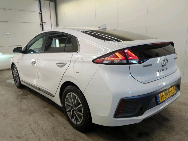 Hyundai Ioniq 38 kWh Comfort, снимка 4 - Автомобили и джипове - 49679408