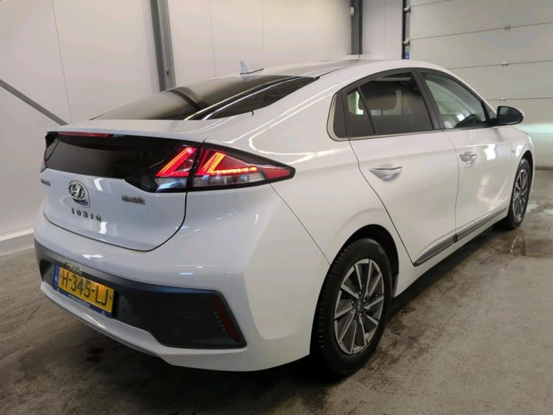 Hyundai Ioniq 38 kWh Comfort, снимка 3 - Автомобили и джипове - 49679408