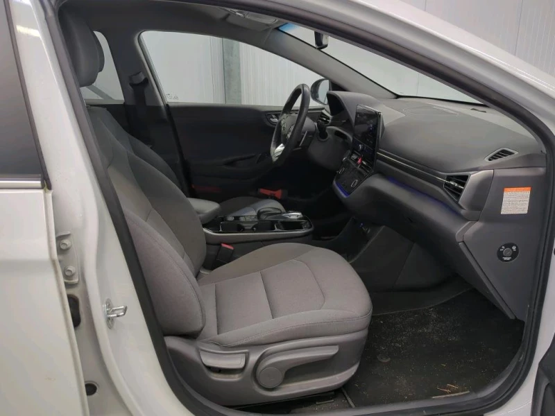 Hyundai Ioniq 38 kWh Comfort, снимка 7 - Автомобили и джипове - 49679408