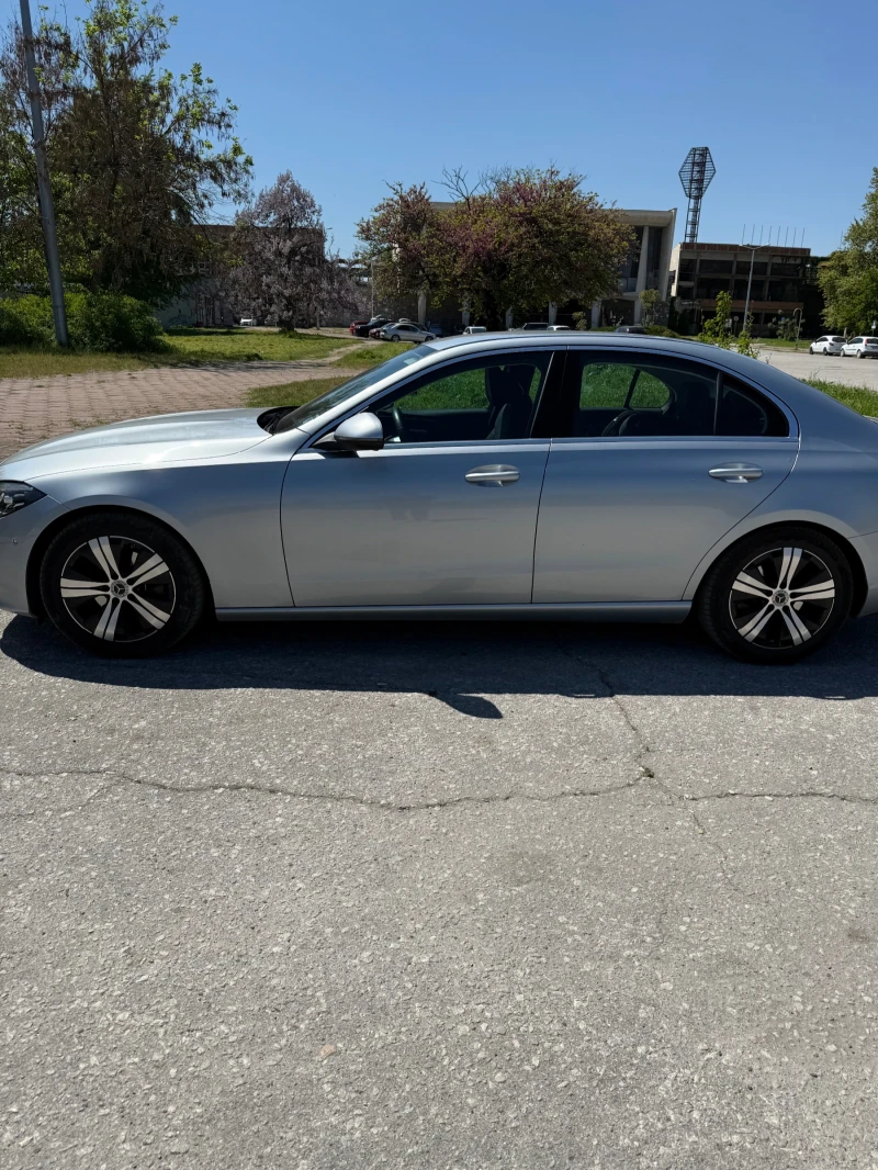 Mercedes-Benz C 180 AVANTGARDE, снимка 4 - Автомобили и джипове - 51313719