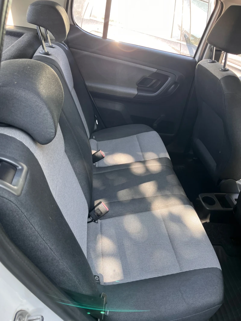 Skoda Fabia, снимка 6 - Автомобили и джипове - 52777536