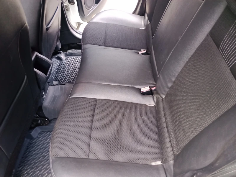 Renault Megane 2.0, снимка 6 - Автомобили и джипове - 52553495