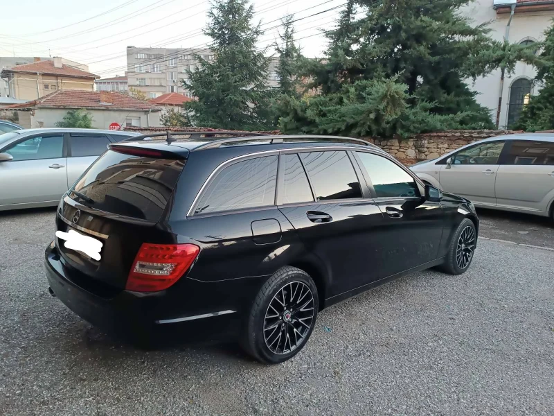 Mercedes-Benz 220, снимка 3 - Автомобили и джипове - 52433192