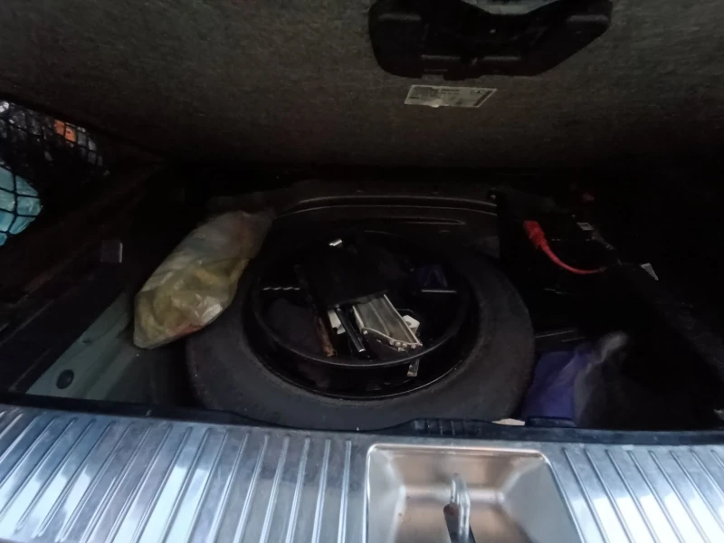 Mercedes-Benz 220, снимка 7 - Автомобили и джипове - 52433192