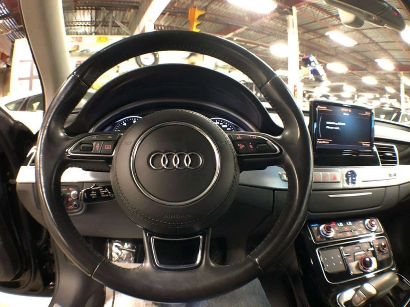 Audi A8 * quattro Sport L * CARFAX * ЦЕНА ДО БГ, снимка 17 - Автомобили и джипове - 53134100