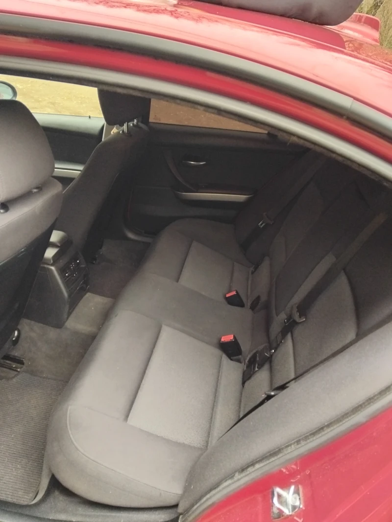 BMW 318, снимка 12 - Автомобили и джипове - 53302603