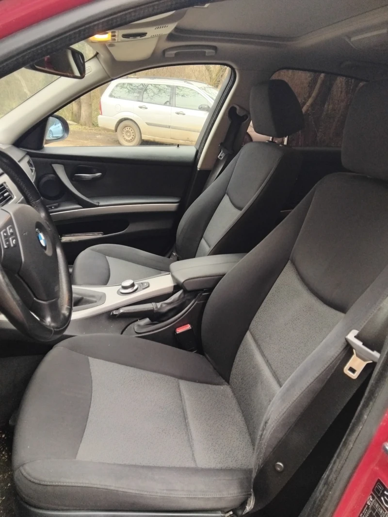 BMW 318, снимка 11 - Автомобили и джипове - 53302603