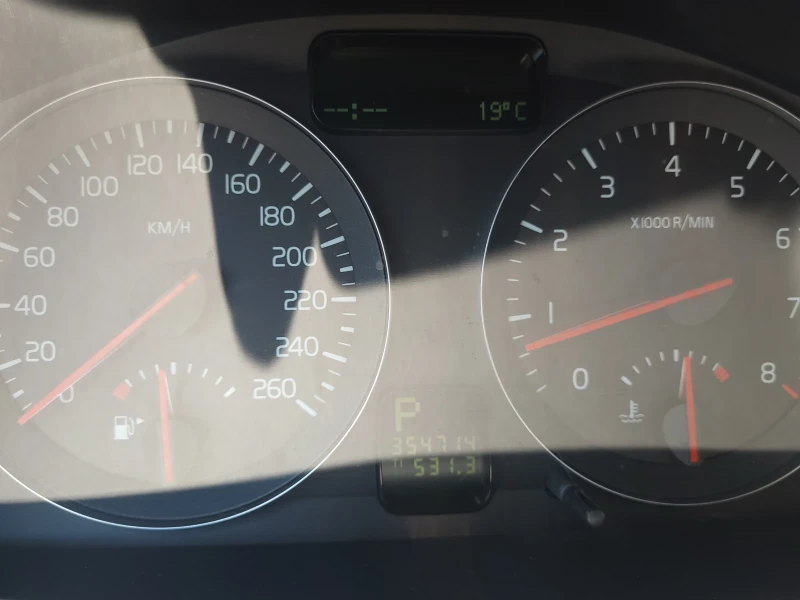 Volvo V50 5- Редови Бензин 2.4 140 кс Автомат - 7777 лв. - 70805935 | Car24.bg