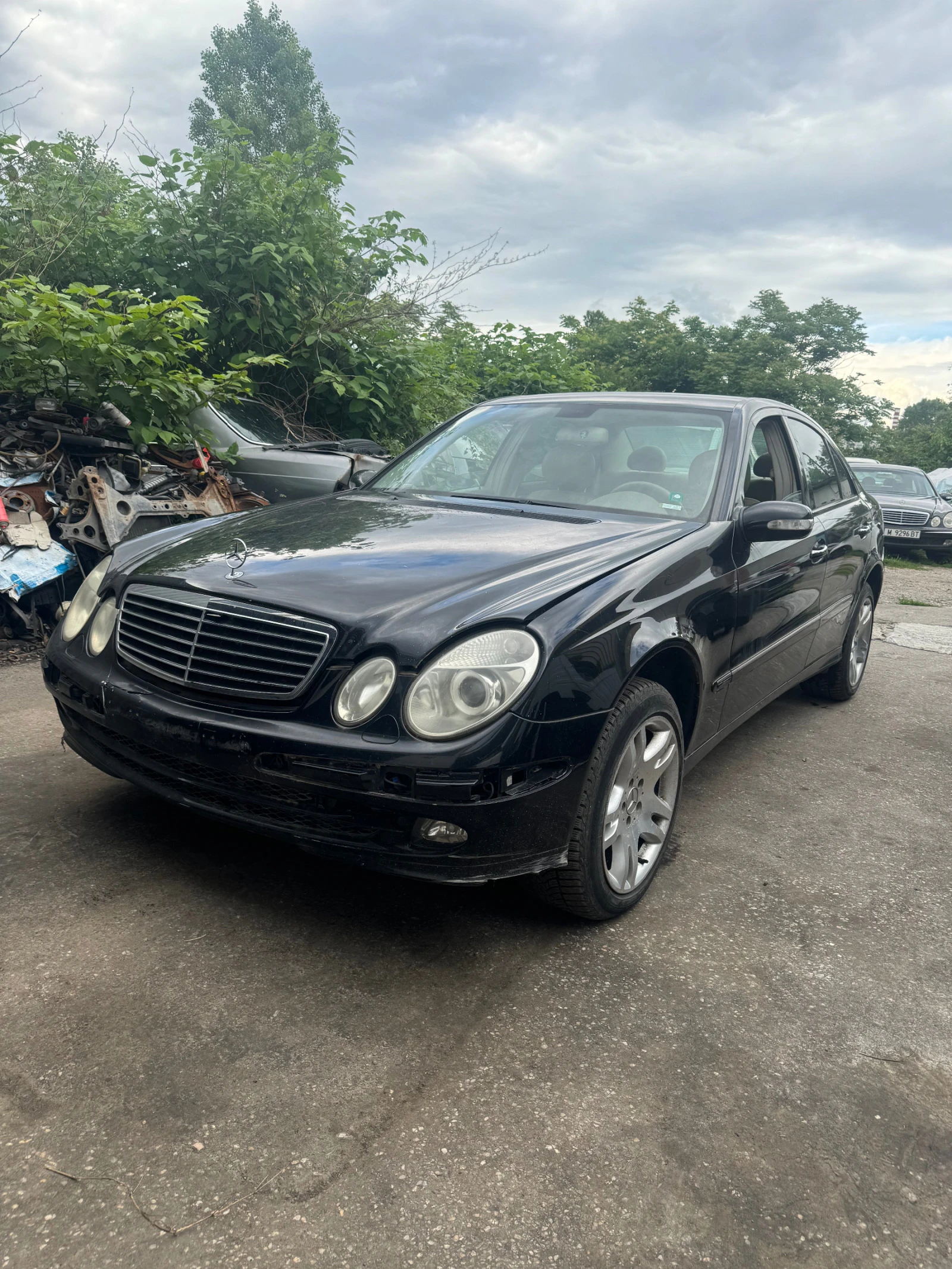 Mercedes-Benz E 320, снимка 1