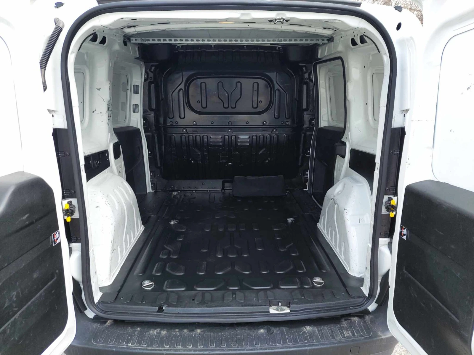 Fiat Doblo 1,6d 105ps EURO 6C | Mobile.bg   13