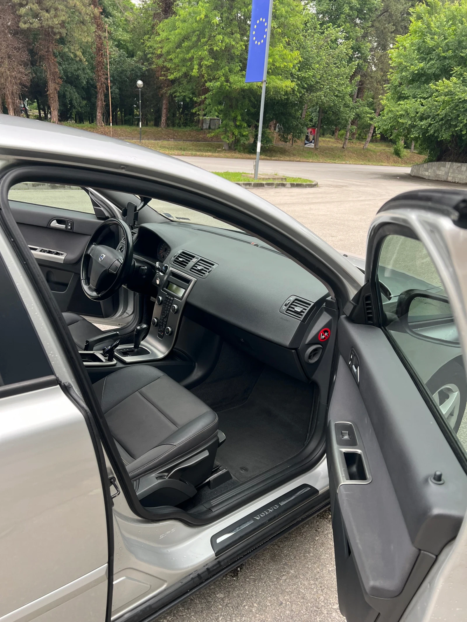 Volvo S40  - изображение 8