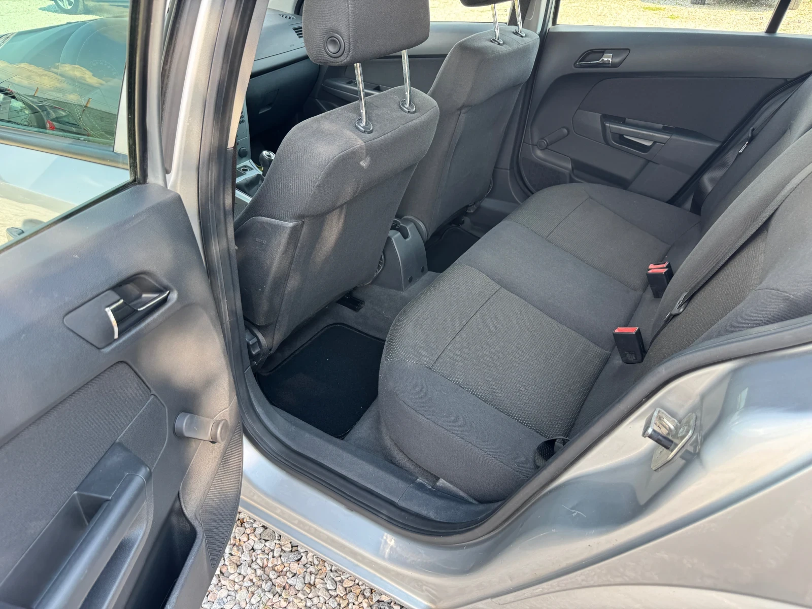 Opel Astra 1.4 Business - изображение 7