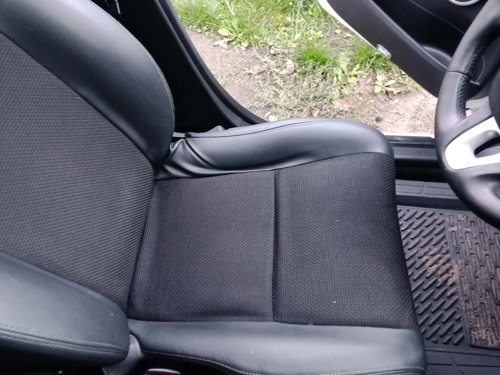 Renault Megane 2.0 - изображение 10