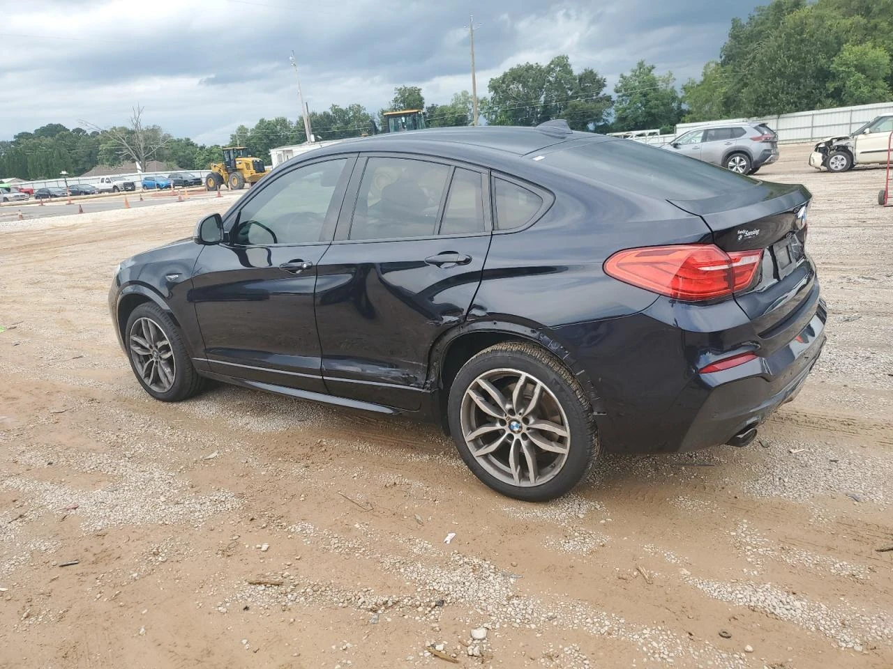 BMW X4 M40i xDrive / Harman Kardon / Adaptive LED / - изображение 2