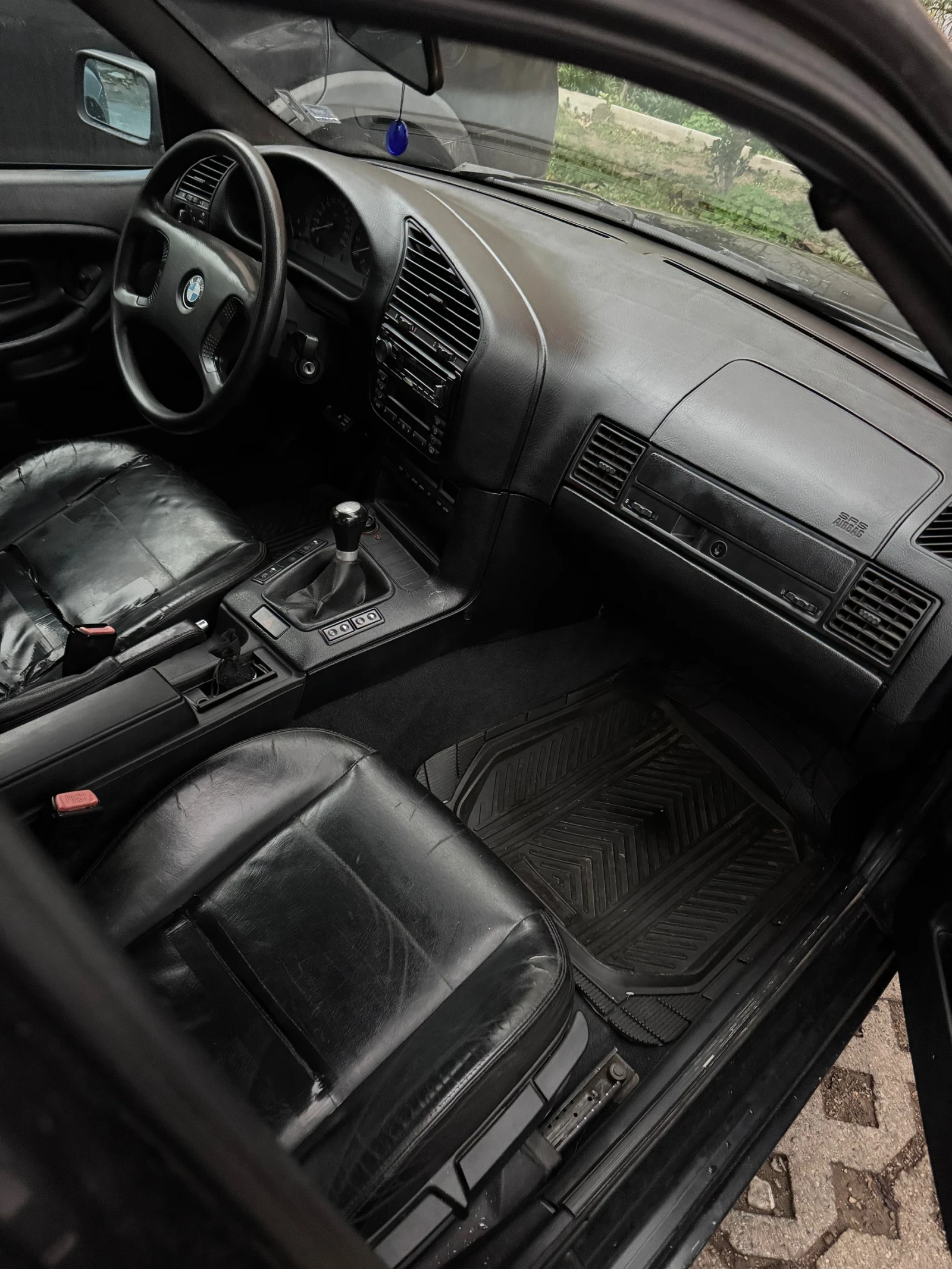 BMW 320 320i - изображение 4