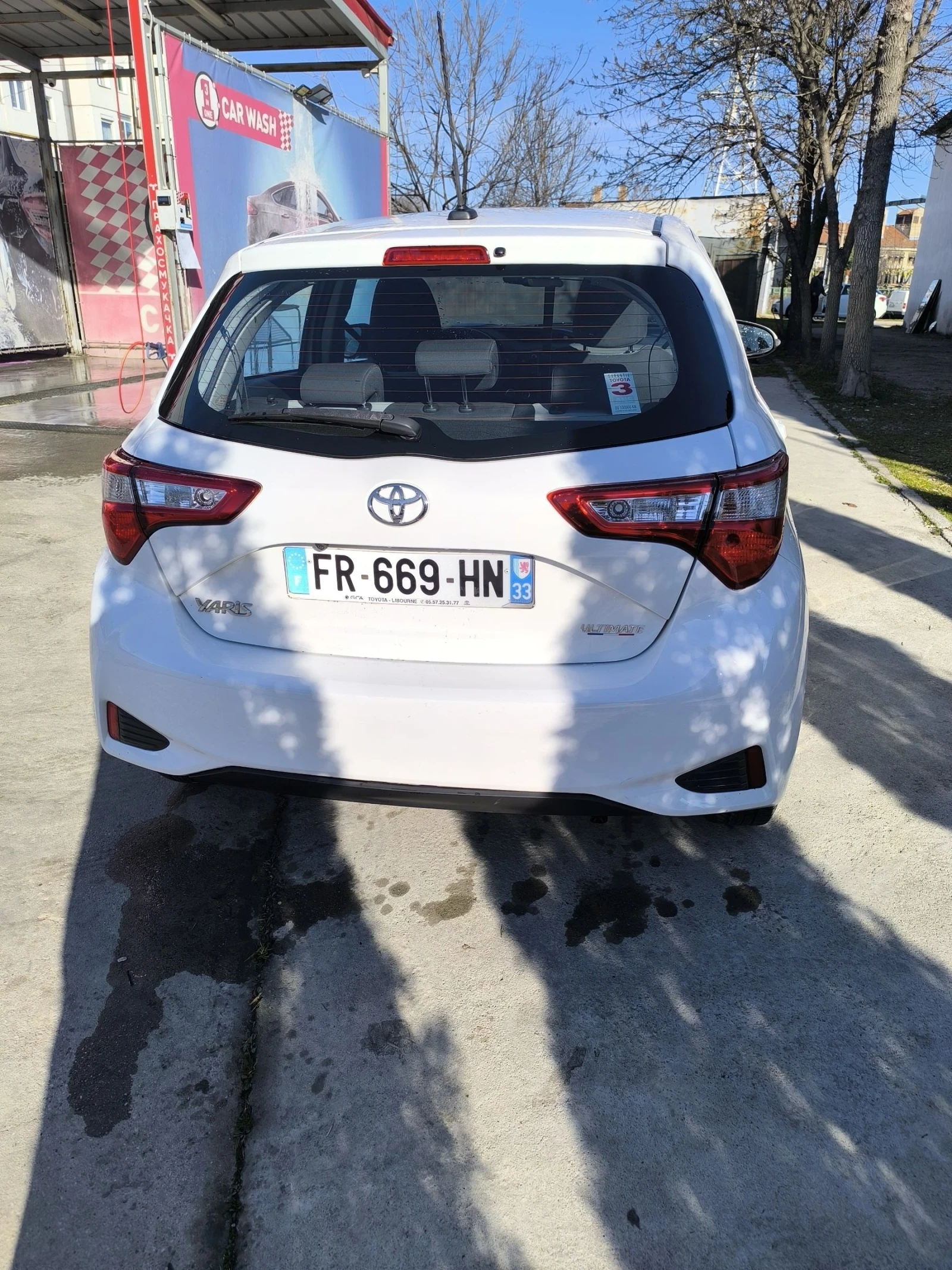 Toyota Yaris  - изображение 7