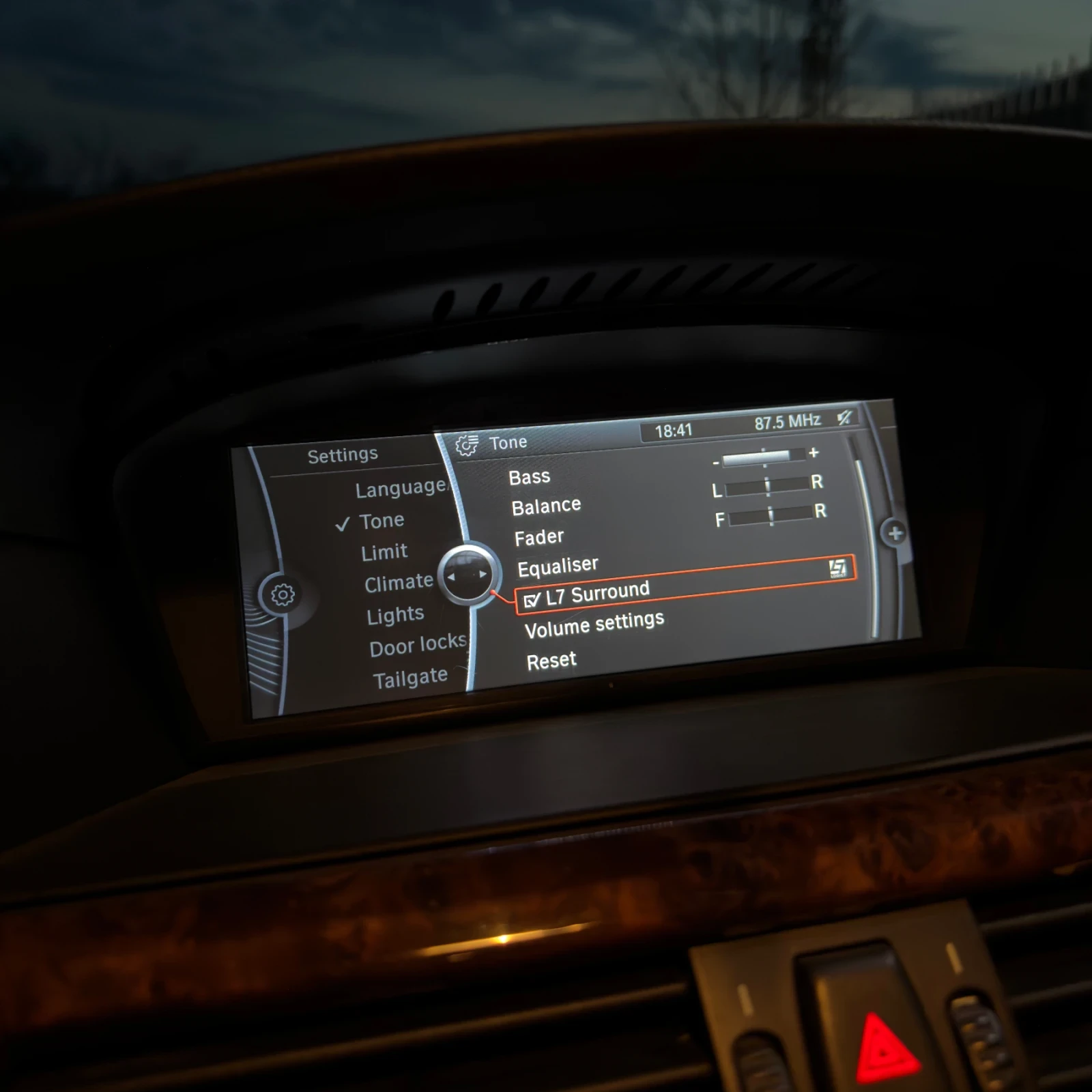 BMW 535 SAT Edition, снимка 10 - Автомобили и джипове - 53760599