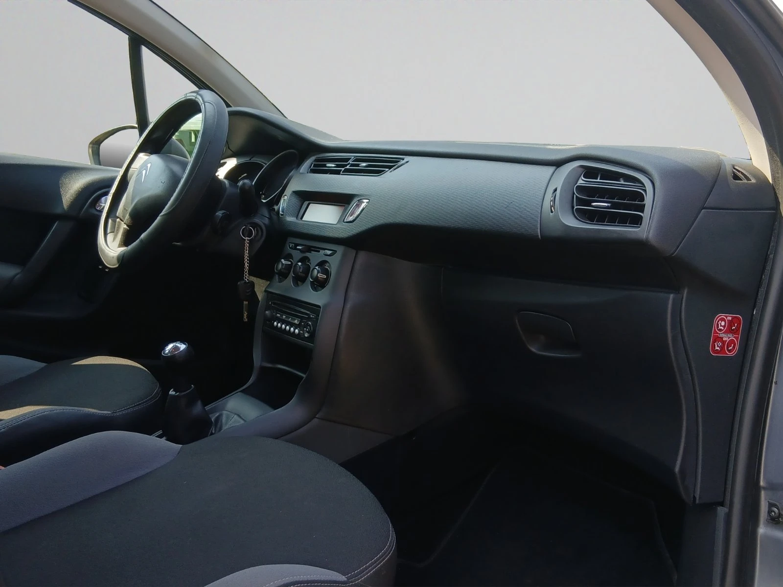 Citroen C3 CITROEN C3 1.1 60hp BVM5 E5, снимка 13 - Автомобили и джипове - 53971036