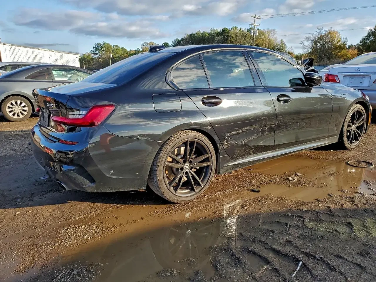 BMW 330 I, снимка 5 - Автомобили и джипове - 54053219