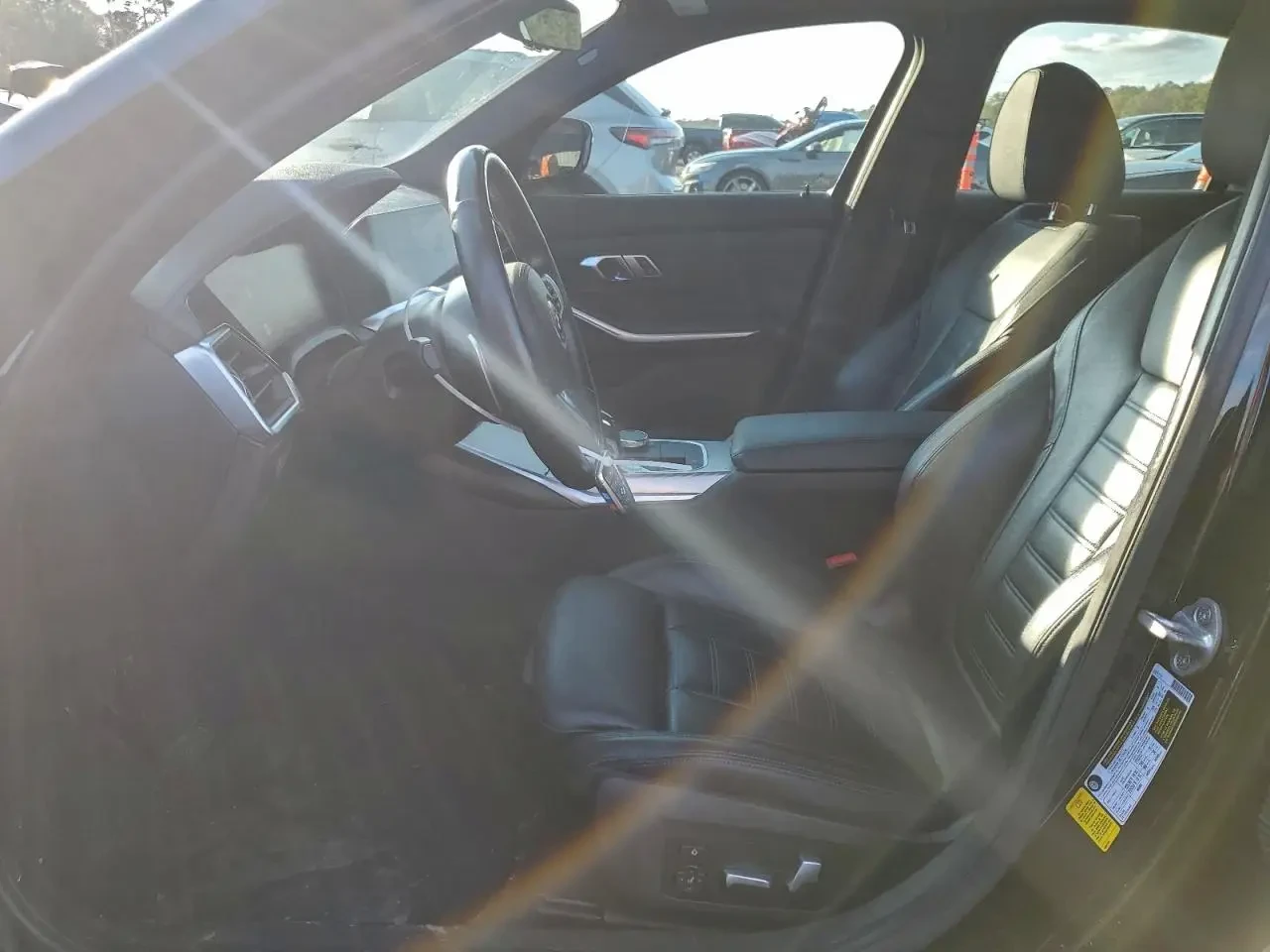 BMW 330 I, снимка 7 - Автомобили и джипове - 54053219