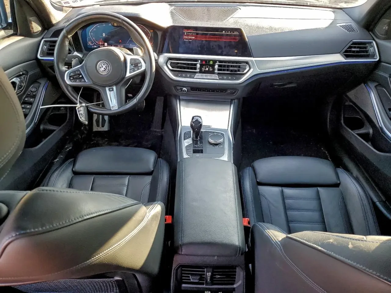 BMW 330 I, снимка 8 - Автомобили и джипове - 54053219