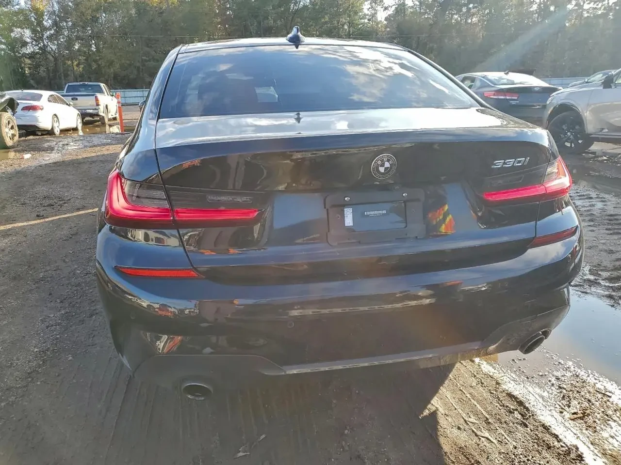 BMW 330 I, снимка 6 - Автомобили и джипове - 54053219