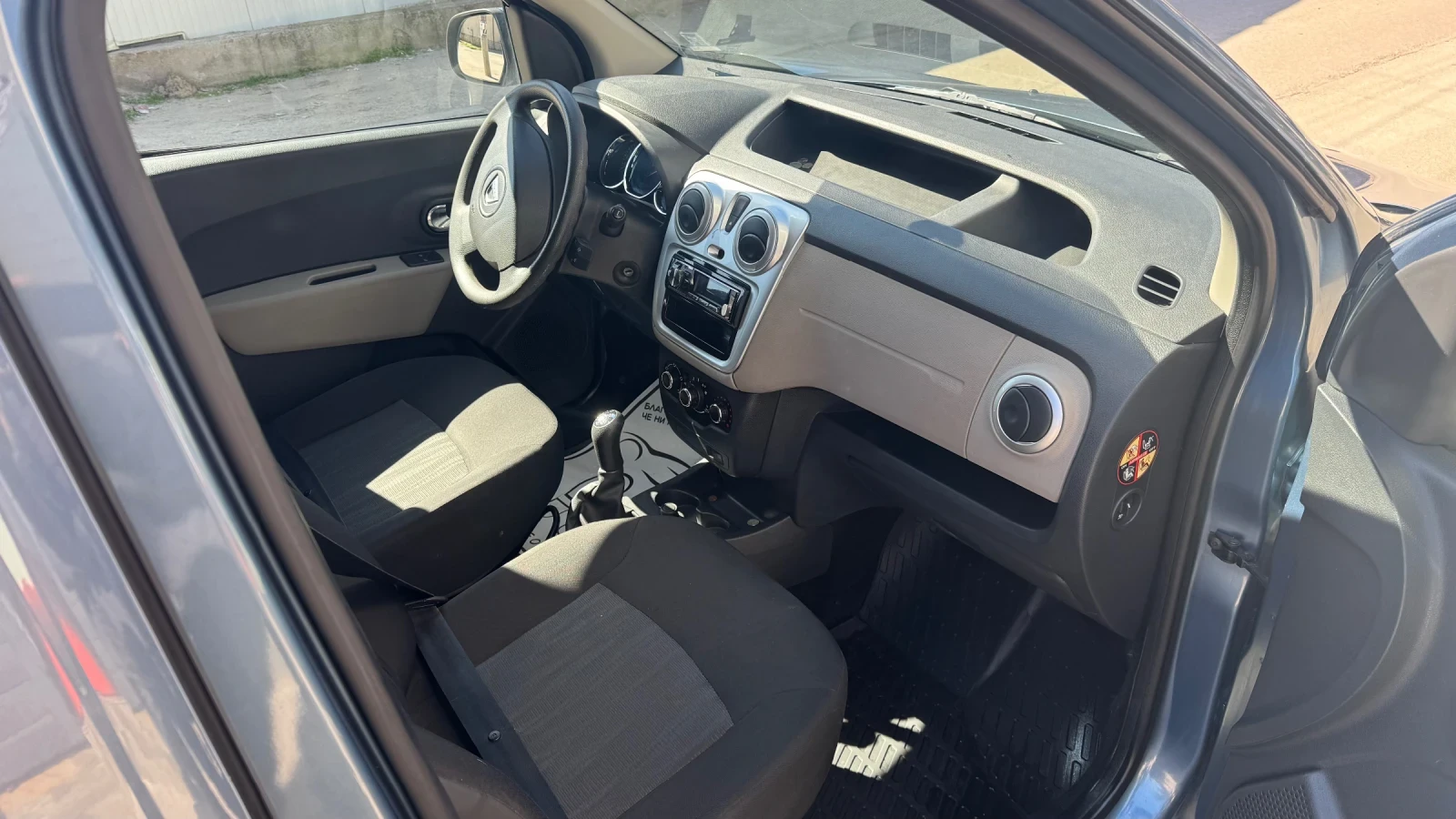 Dacia Dokker Дачия Докер 1.2i, снимка 6 - Автомобили и джипове - 54139946