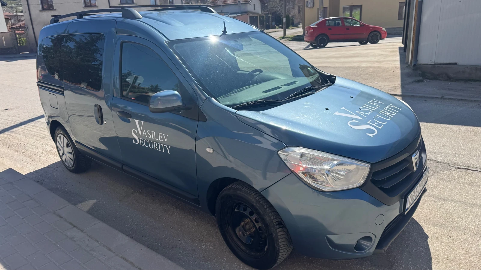 Dacia Dokker Дачия Докер 1.2i, снимка 2 - Автомобили и джипове - 54139946