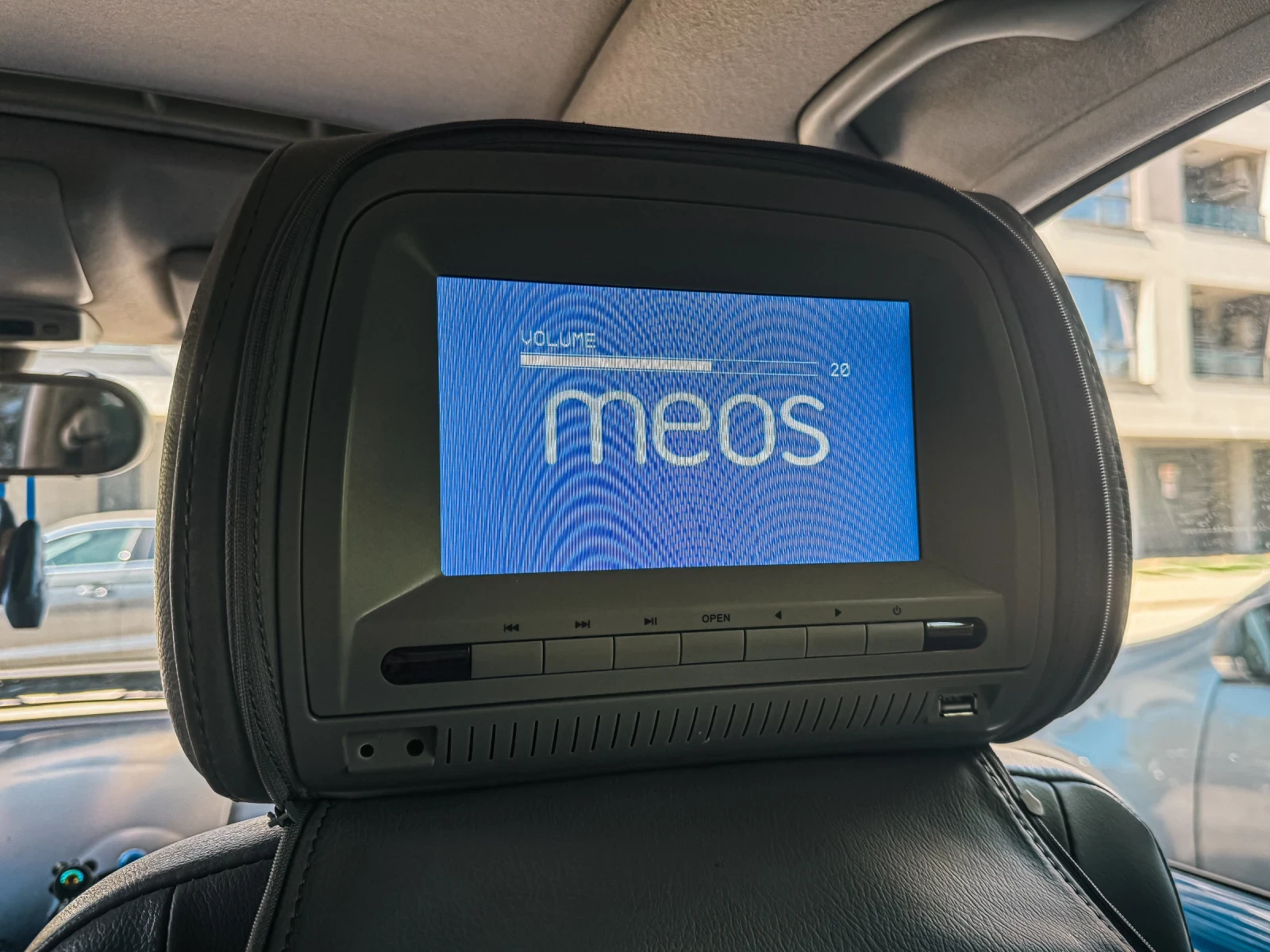 VW New beetle 2.0 , снимка 14 - Автомобили и джипове - 54340004