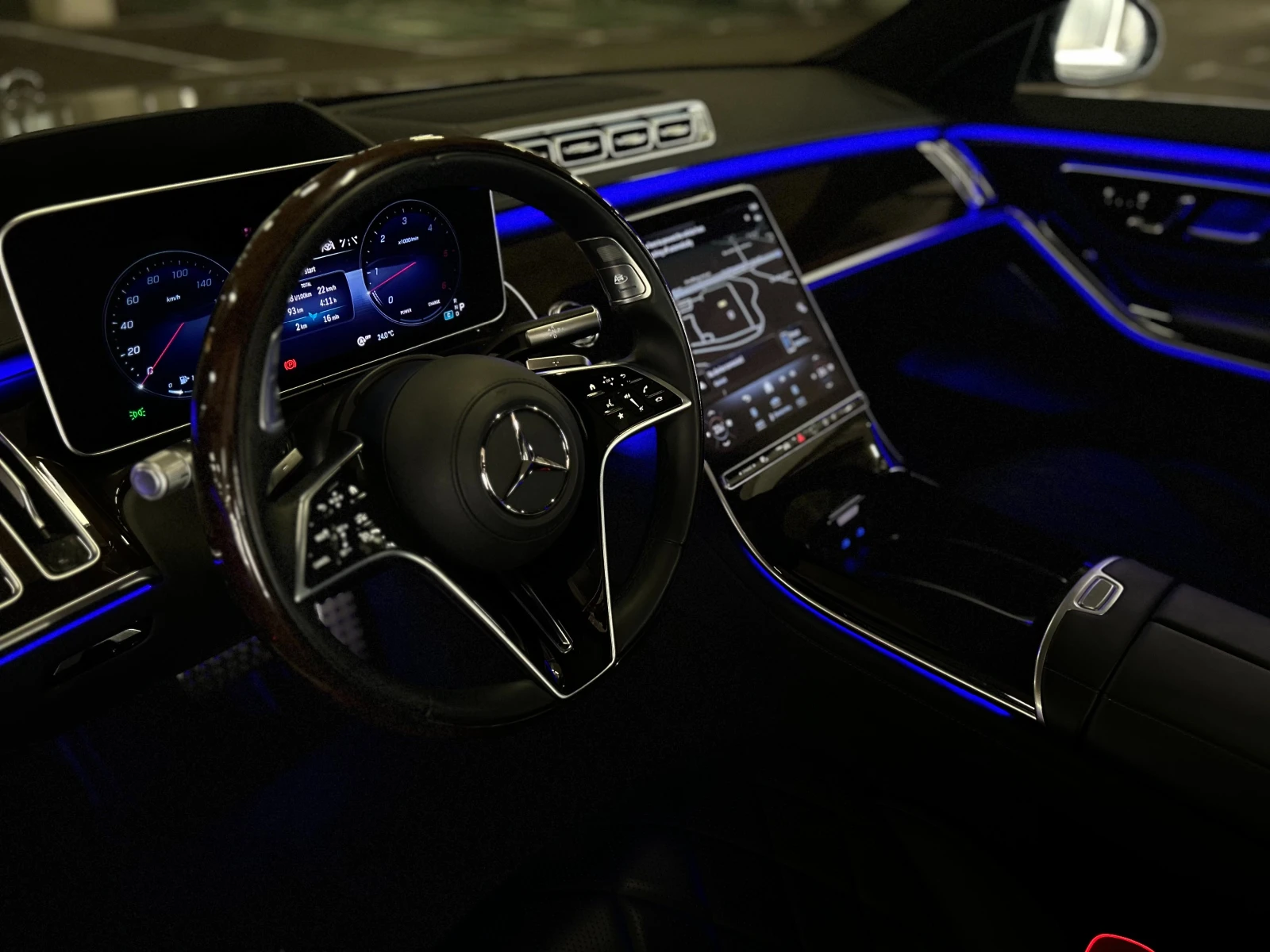 Mercedes-Benz S 350 4MATIC * DISTRONIC * MASSAGE * HUD * 360 CAMERA , снимка 7 - Автомобили и джипове - 54510338