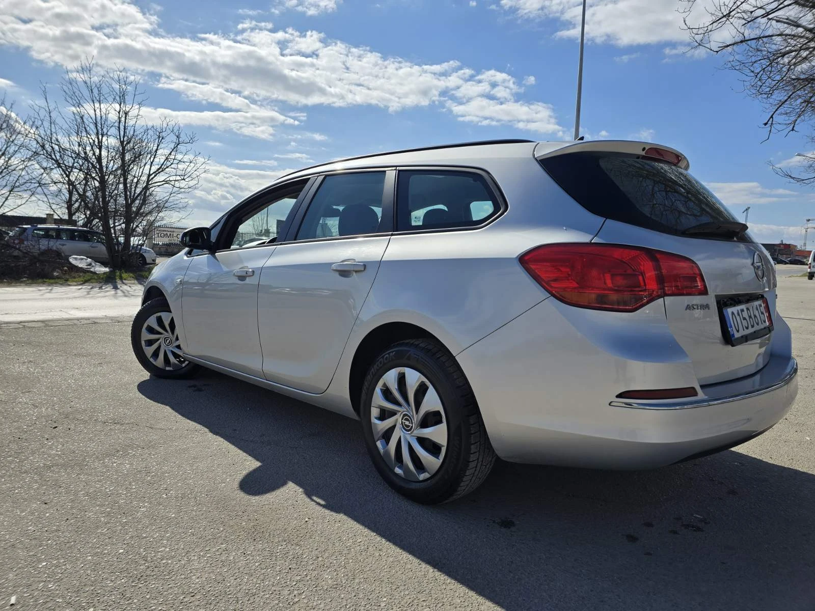 Opel Astra ПЕРФЕКТЕН/1.6cdti/136hp/FACE, снимка 6 - Автомобили и джипове - 54604961