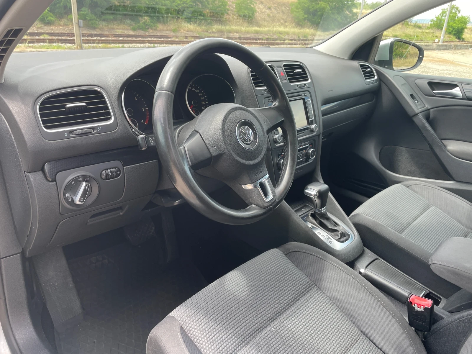 VW Golf, снимка 6 - Автомобили и джипове - 54743163