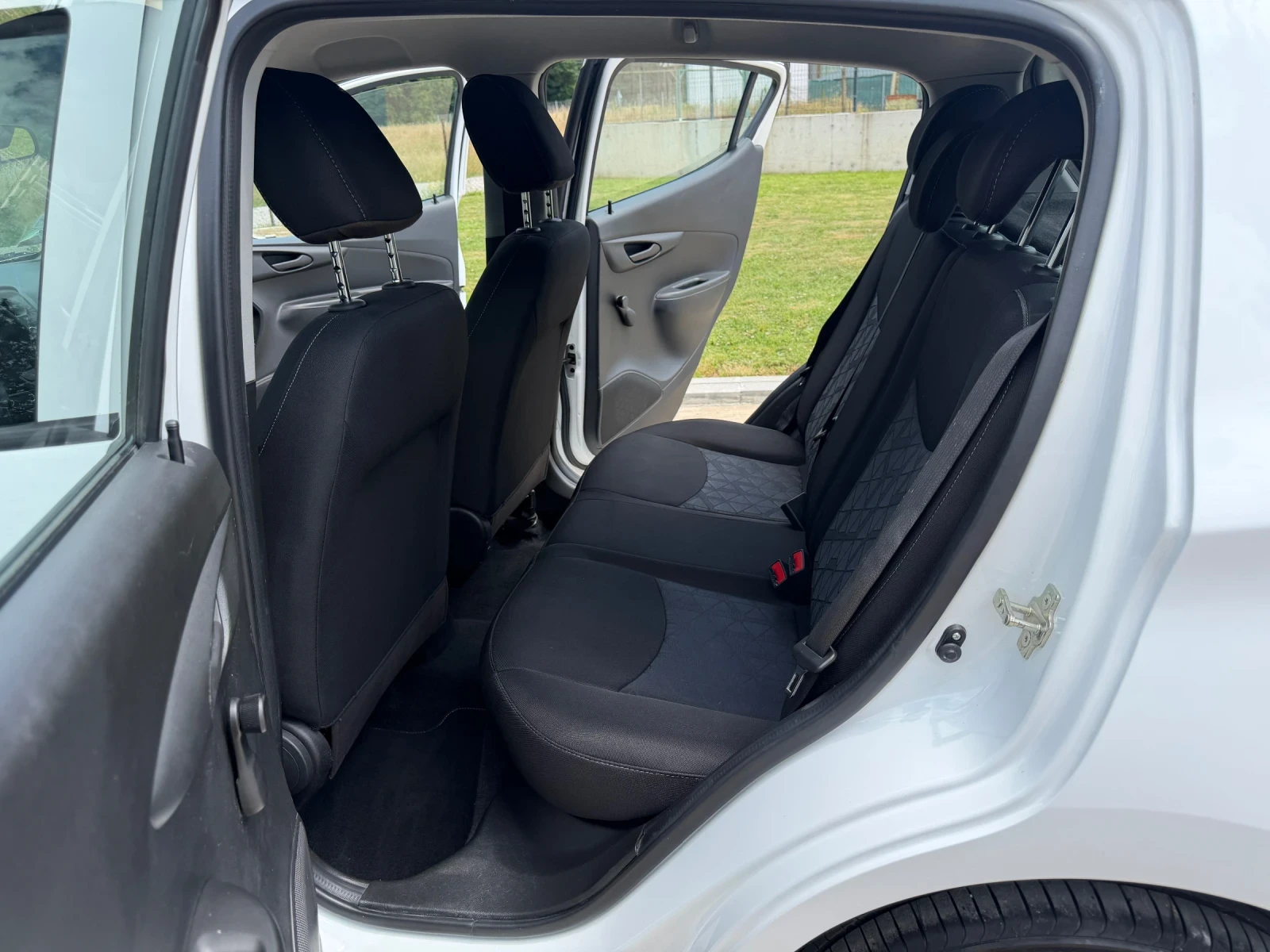 Opel Karl 1.0i* 39000км., снимка 11 - Автомобили и джипове - 55239340