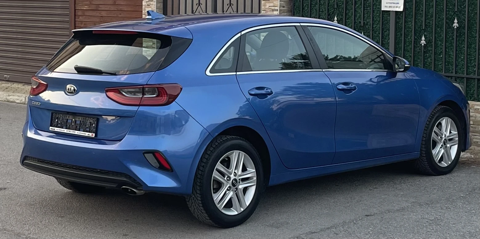 Kia Ceed 1.6 CRDI EURO 6D, снимка 4 - Автомобили и джипове - 55554979