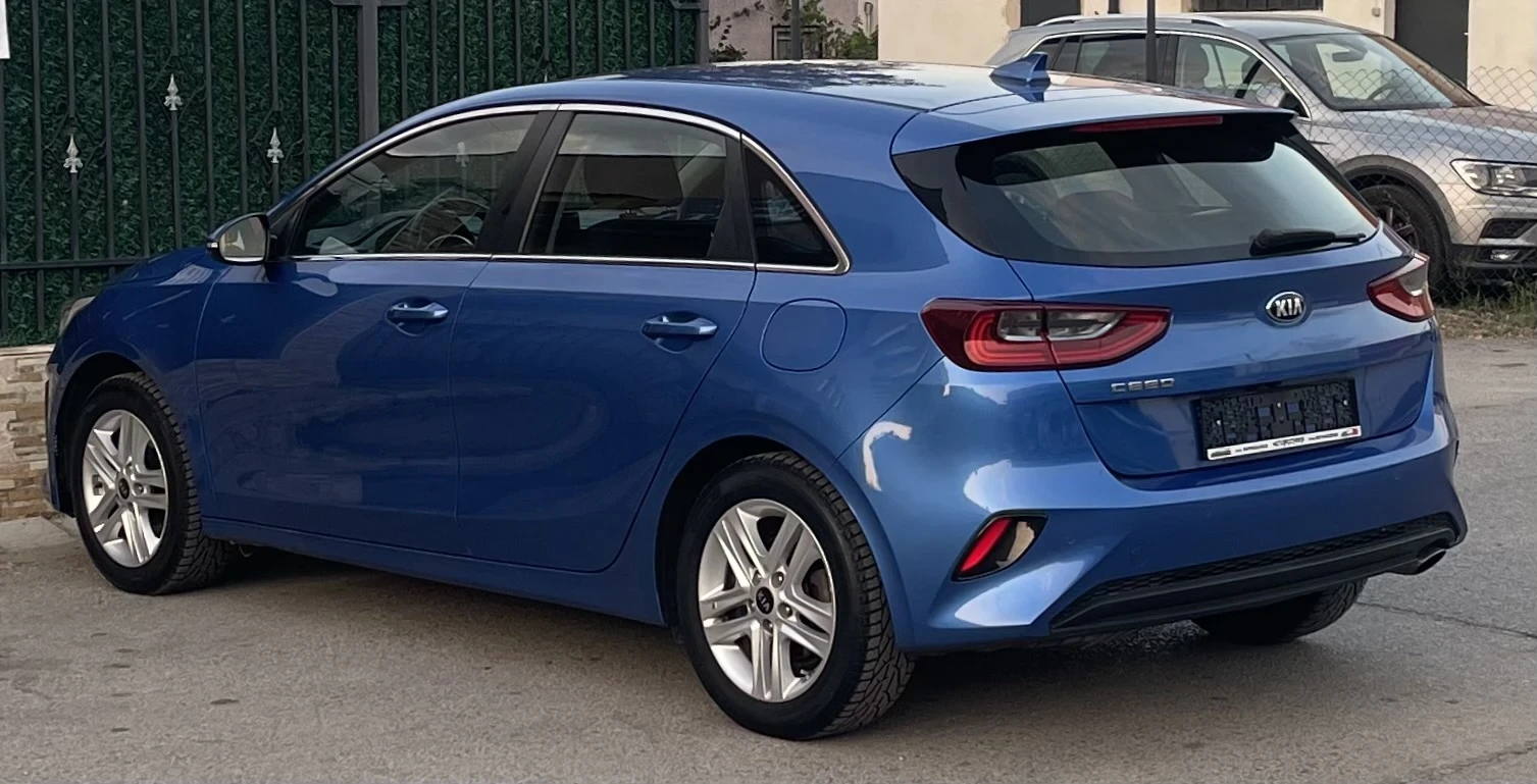 Kia Ceed 1.6 CRDI EURO 6D, снимка 6 - Автомобили и джипове - 55554979