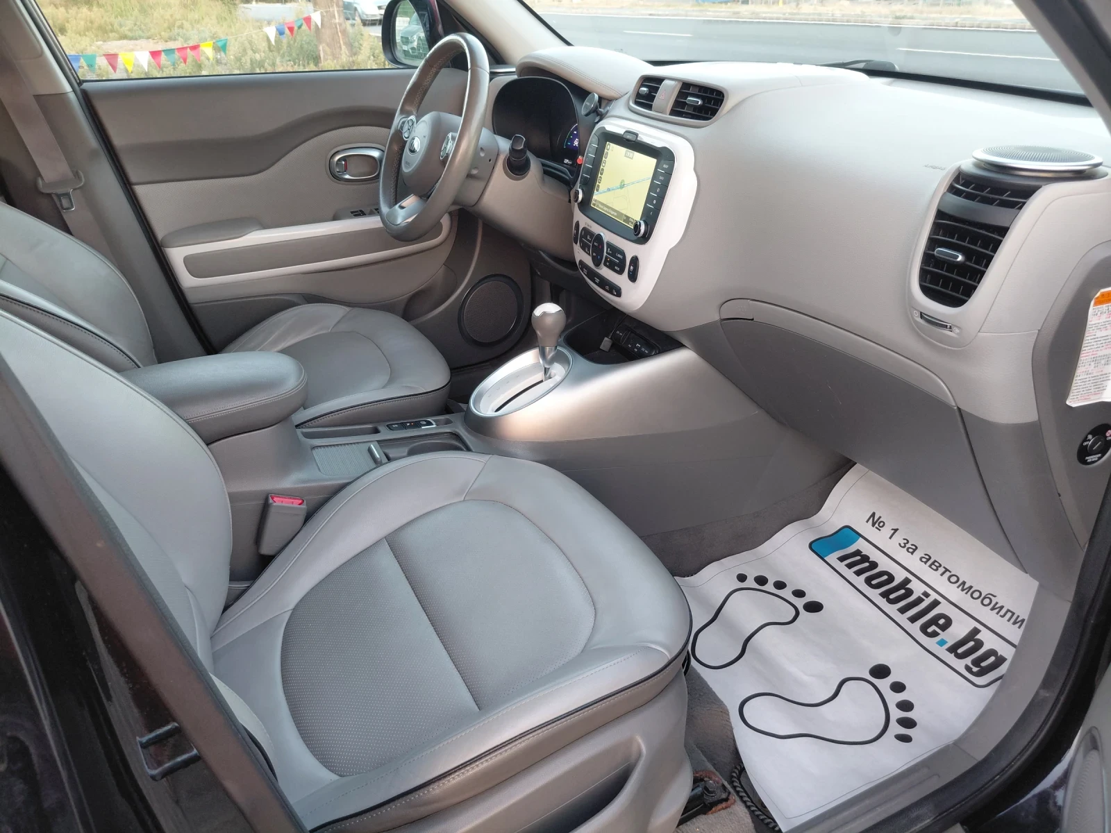 Kia Soul FULL ЕЛЕКТРО, снимка 12 - Автомобили и джипове - 55905151