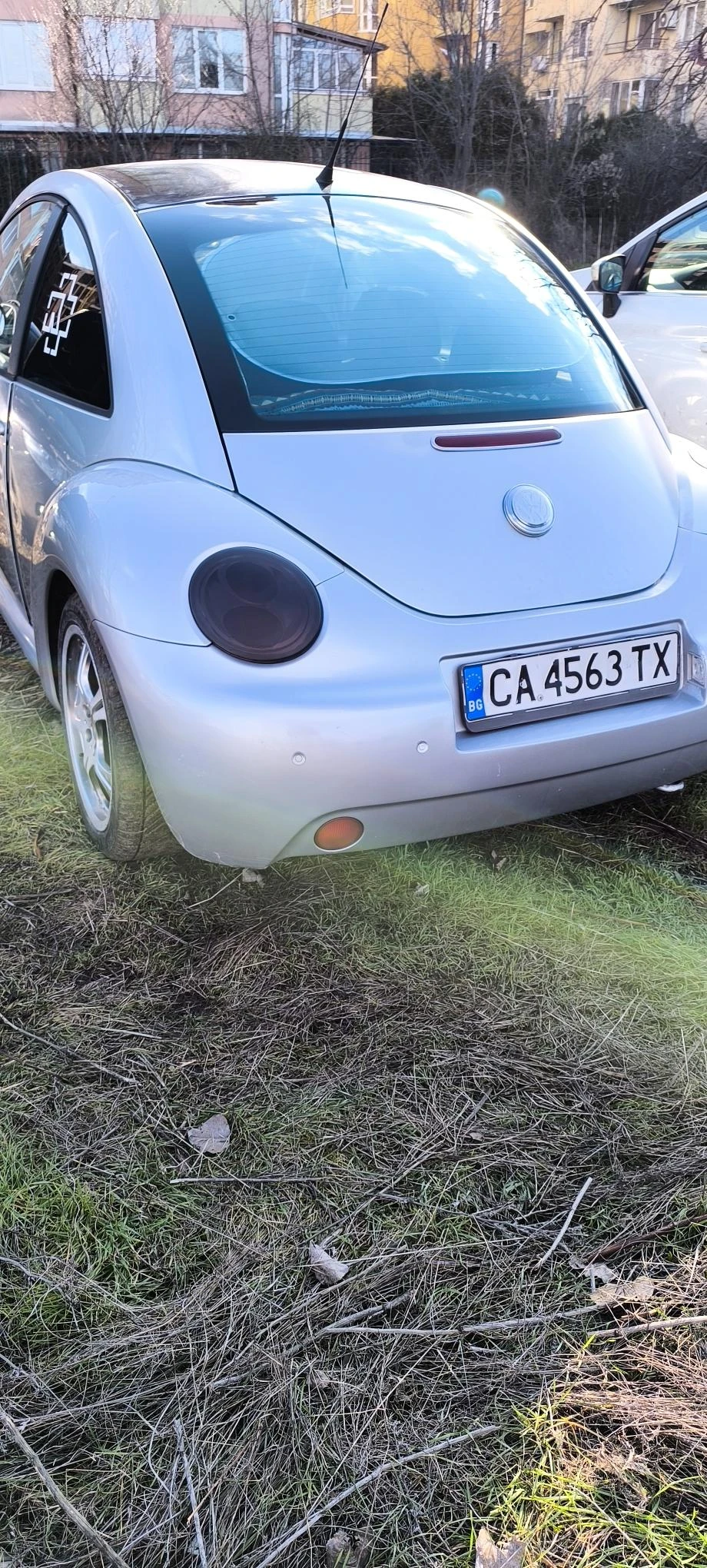VW New beetle, снимка 3 - Автомобили и джипове - 56216910