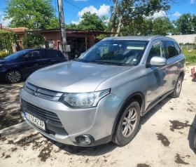 Mitsubishi Outlander 2.0 бензин 4х4 автомат | Auto.bg — изображение 3