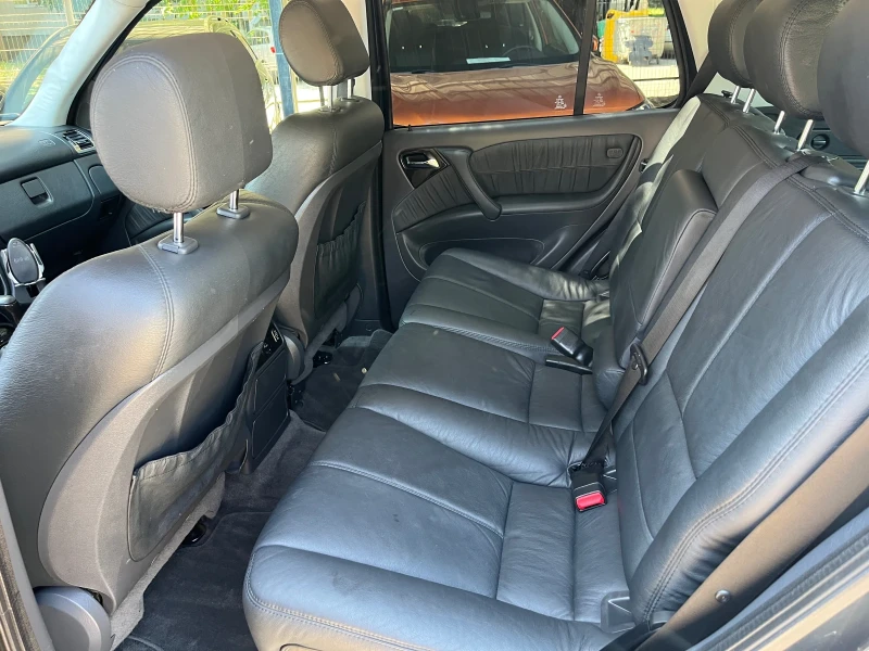 Mercedes-Benz ML 55 AMG Facelift* Special Edition, снимка 15 - Автомобили и джипове - 44845134