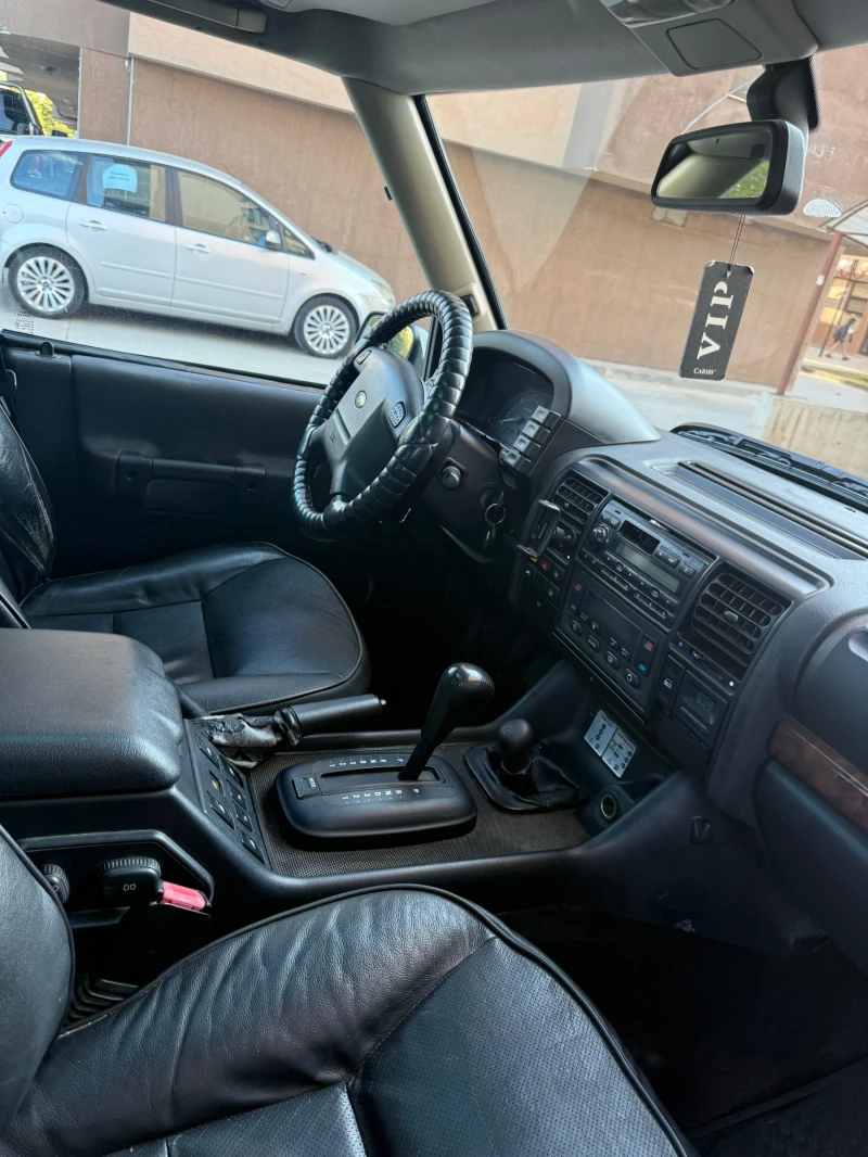 Land Rover Discovery Td5, снимка 8 - Автомобили и джипове - 52567976