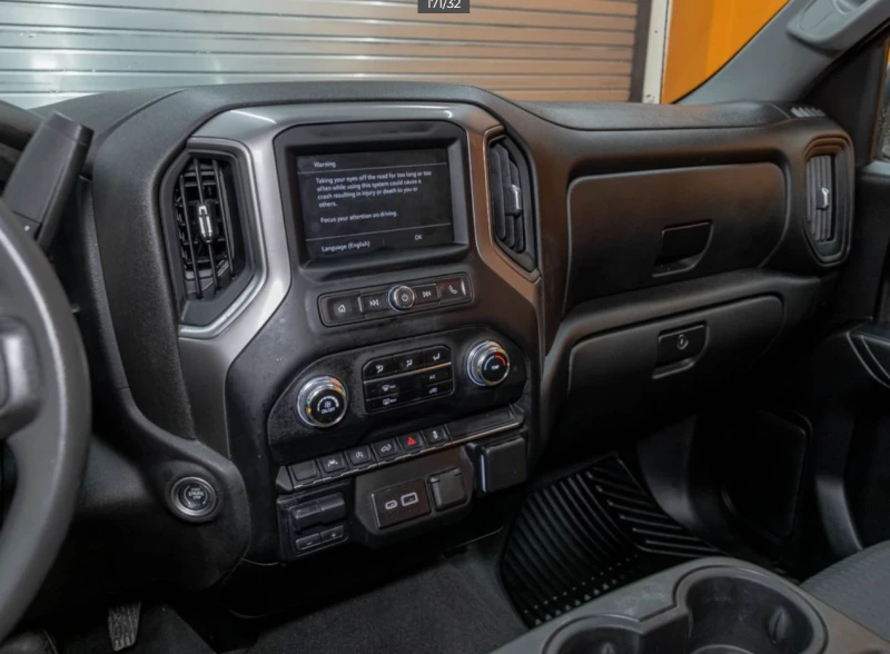 Gmc Sierra 1500 PRO EDIITON GRAPHITE CREW 4X4 * GR REMORQ* CA, снимка 13 - Автомобили и джипове - 52830142