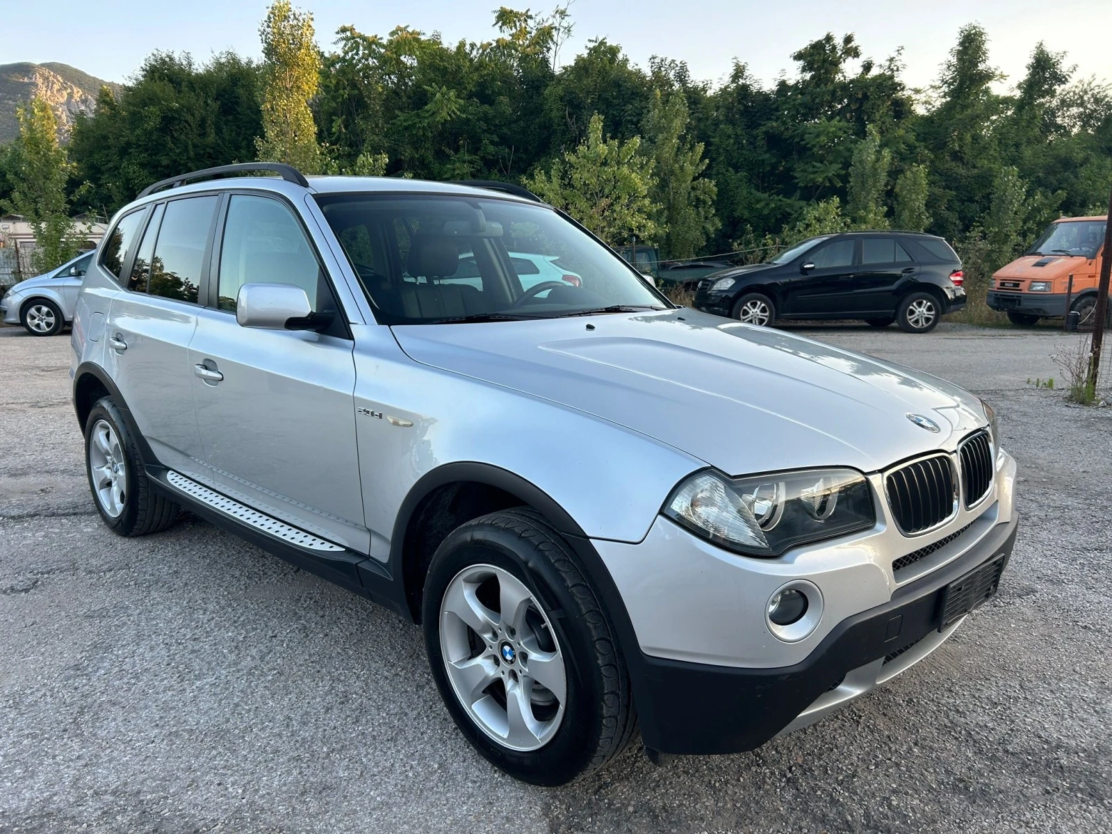 BMW X3 2.0 D - изображение 2