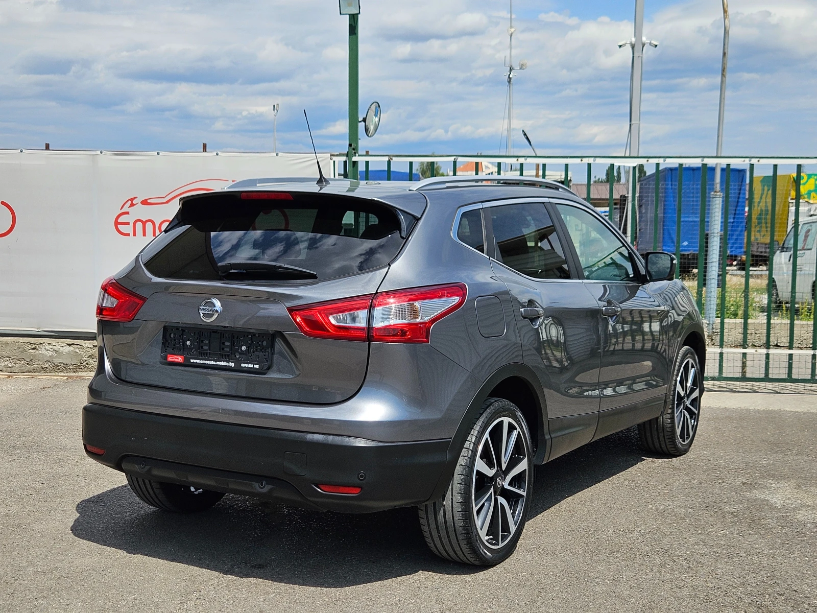 Nissan Qashqai 1.6DCI/TEKNA/4X4/6ск/NAVI/KAMERA 360/EURO 5B/ТОП - изображение 3