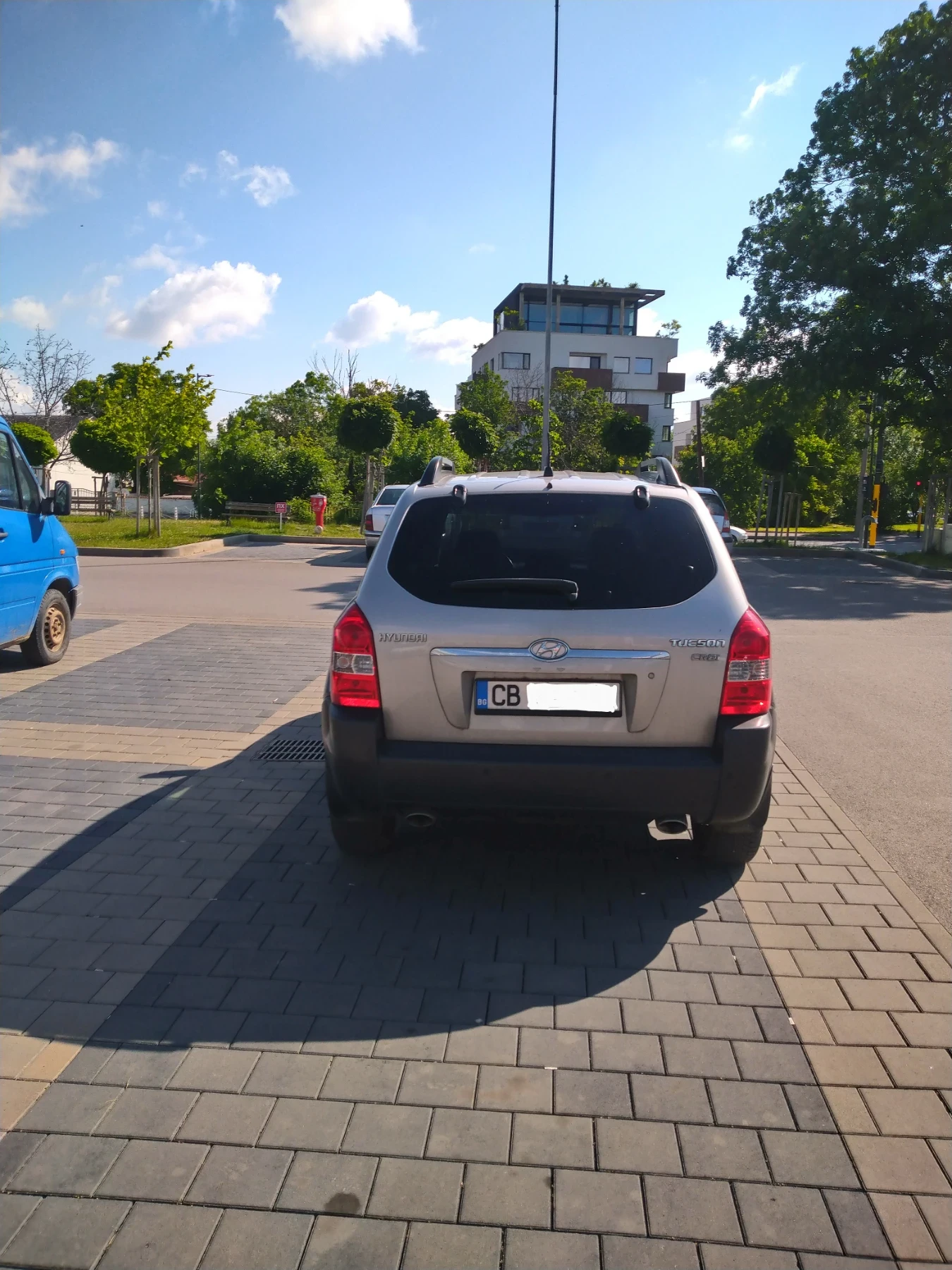 Hyundai Tucson Hyundai Tucson CRDi 16V 2.0 140ks 4x4 - изображение 3