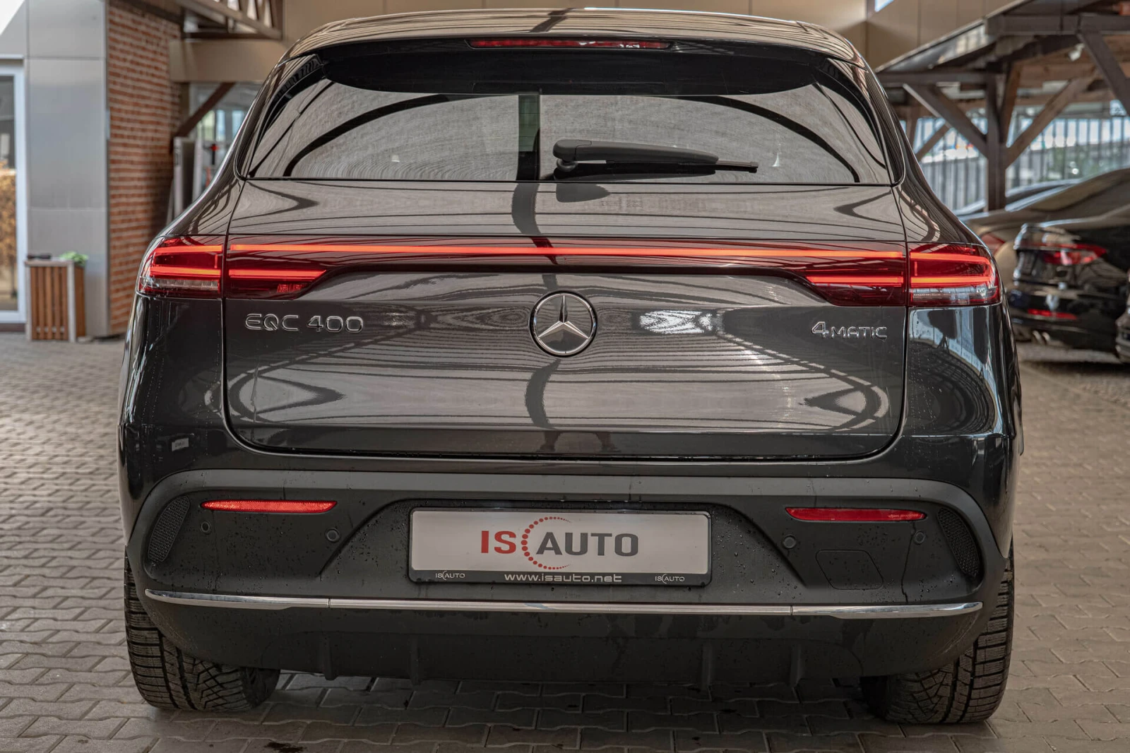 Mercedes-Benz EQC 400/AMG Line/MBUX/Dynamic Select/Thermatic/4Matic - изображение 4
